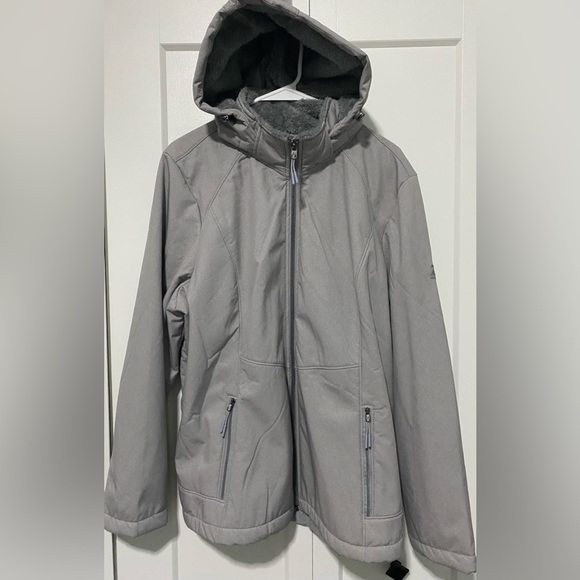 Gray Ski / Snow Jacket by ZeroXposur |Size XXL Women’s - Picture 1 of 17